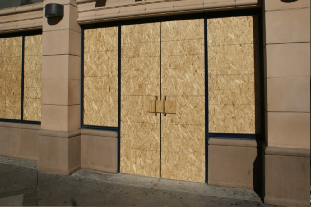 Boarding Up in Mortlake, SW14